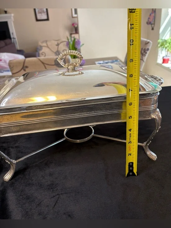 Vintage Silver-Plated Covered Chafing Dish/ Casserole Server - Picture 14 of 15